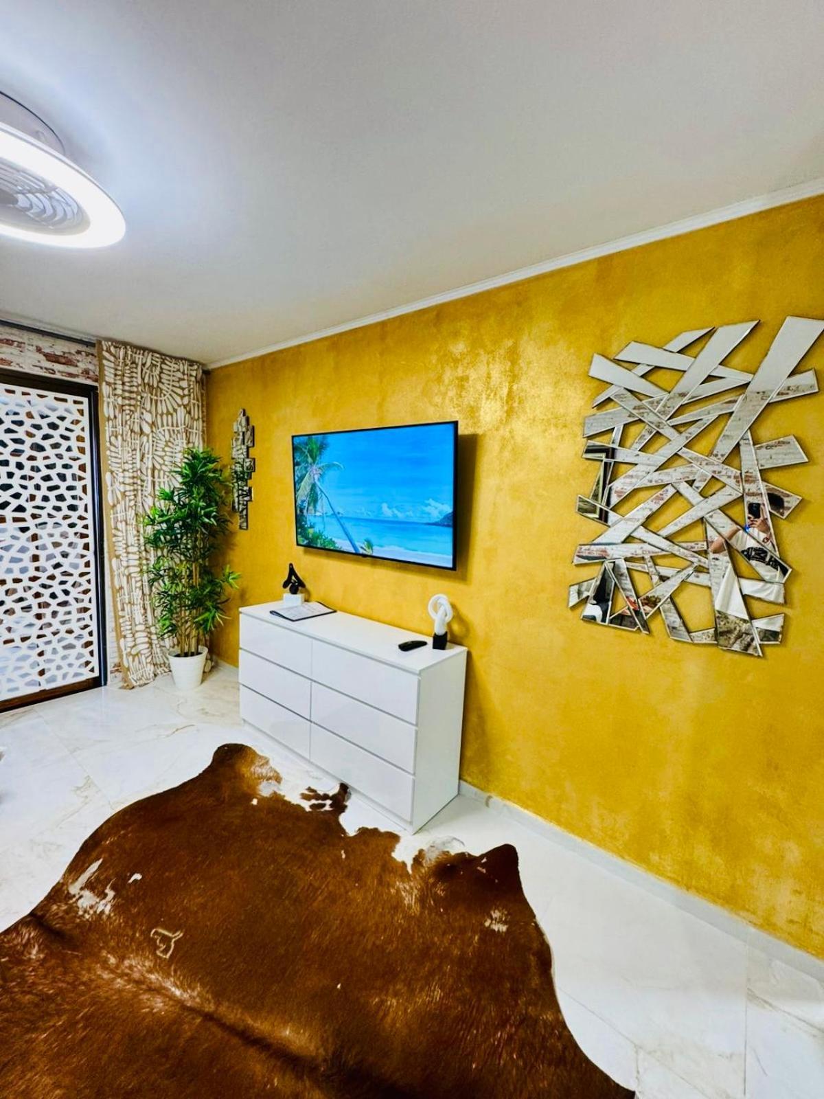 Apartment With Terrace And Pool, Los Cristianos Los Cristianos (Tenerife) Dış mekan fotoğraf