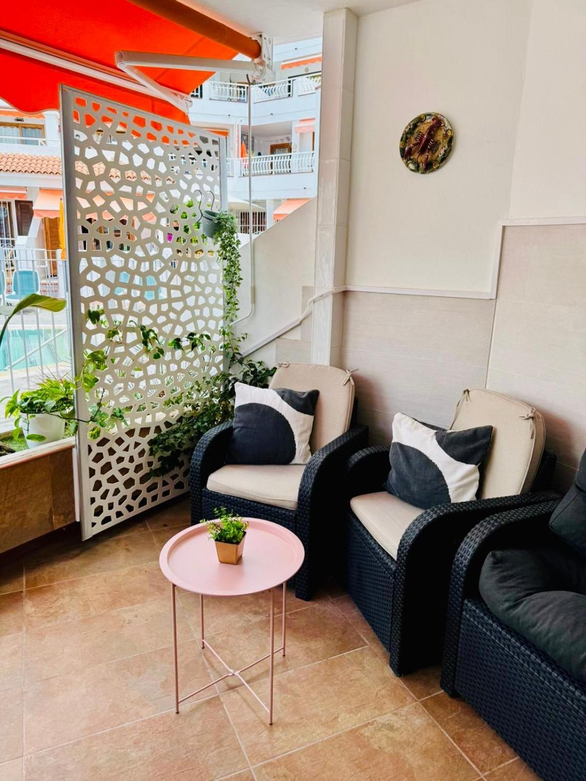 Apartment With Terrace And Pool, Los Cristianos Los Cristianos (Tenerife) Dış mekan fotoğraf